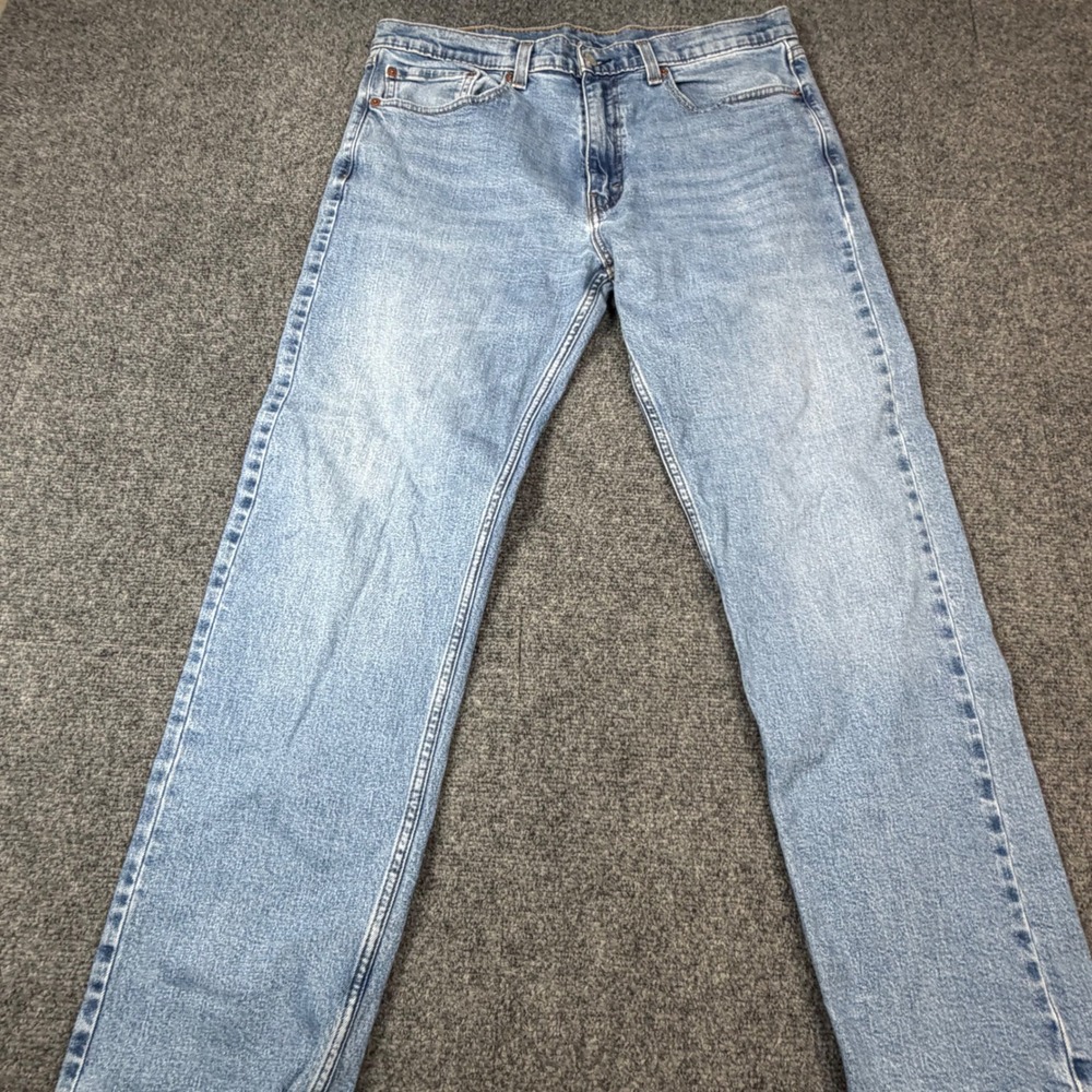 Levis 505 Regular Fit Light Wash Blue Denim Straight Leg Mens Size 36x32 Jeans